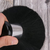 Musta kaulaharja puisella kahvalla neck brush for hair salon